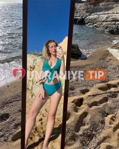 BÜŞRA VE YAĞMUR fotoğrafı
